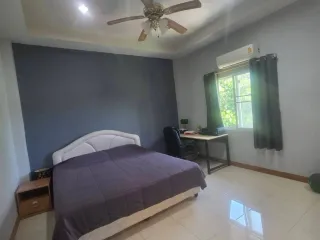 Villa en alquiler de 3 habitaciones en Bang Lamung, Chonburi