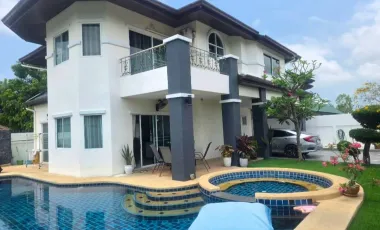 Villa en alquiler de 3 habitaciones en Bang Lamung, Chonburi