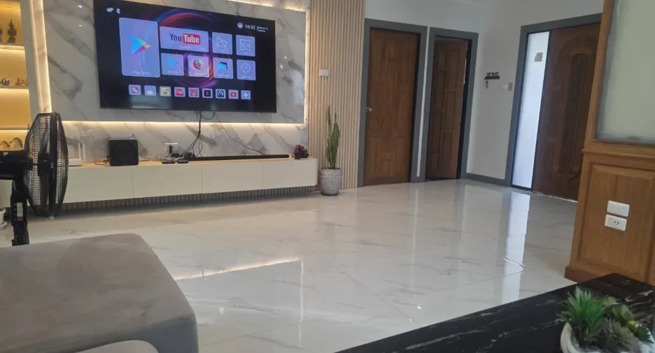 Villa en alquiler de 3 habitaciones en Bang Lamung, Chonburi