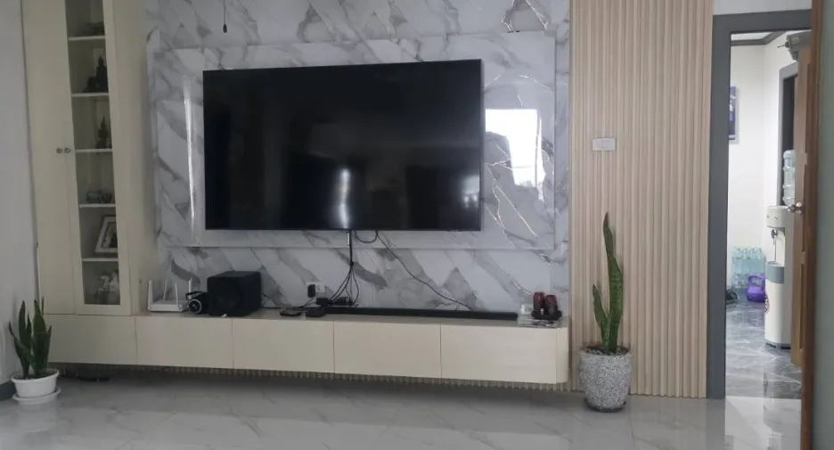 Villa en alquiler de 3 habitaciones en Bang Lamung, Chonburi