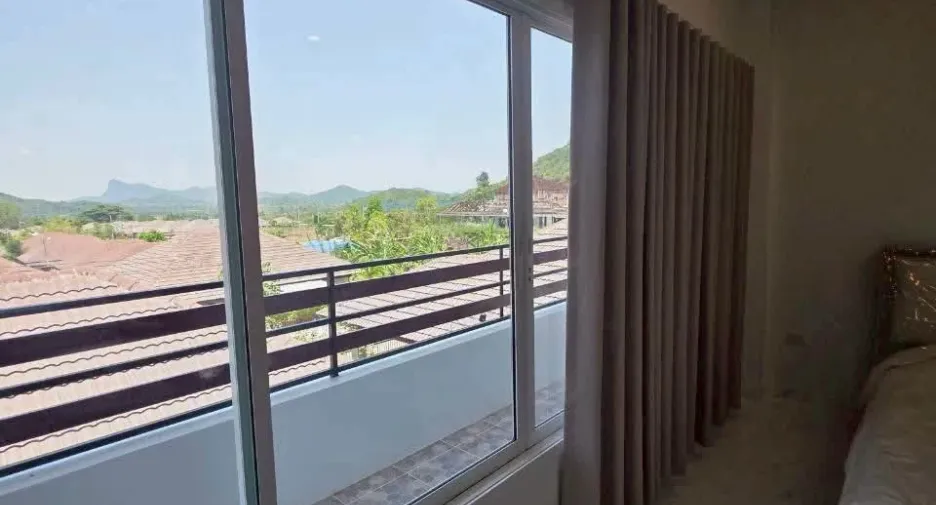 For sale 3 bedrooms villa in Bang Saray, Pattaya
