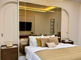 Villa en venta de 5 habitaciones en Bang Lamung, Chonburi