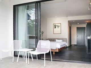 For rent studio condo in Phaya Thai, Bangkok