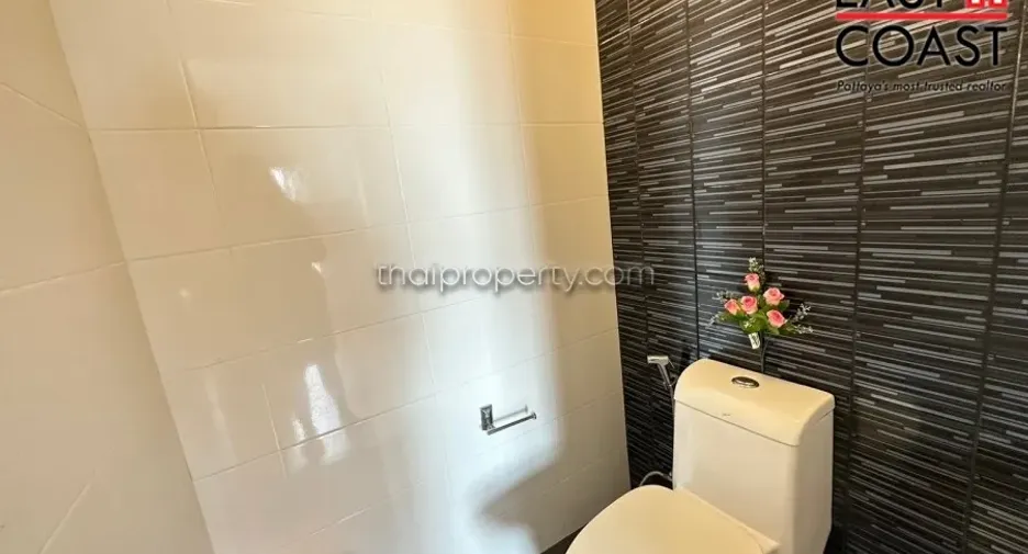For rent and for sale 1 bed condo in Bang Lamung, Chonburi