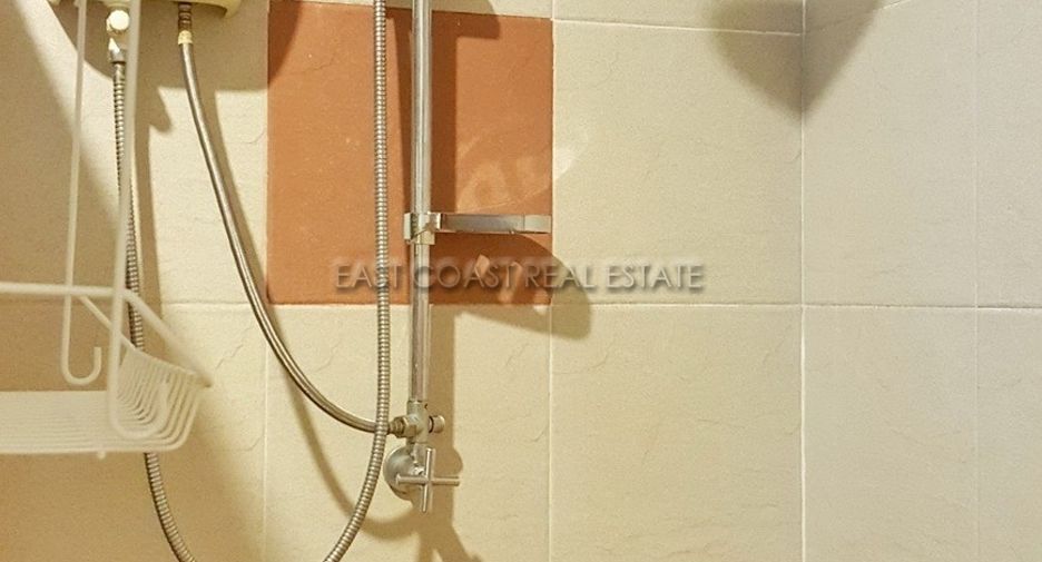 For rent 2 bedrooms house in Bang Lamung, Chonburi