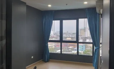 For sale 2 bedrooms condo in Khlong San, Bangkok