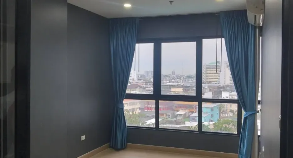 Condo en venta de 2 habitaciones 