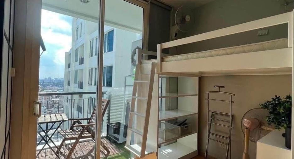 For rent 2 bedrooms condo 