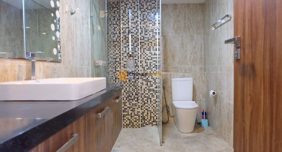 For rent 2 bedrooms condo in Bang Lamung, Chonburi
