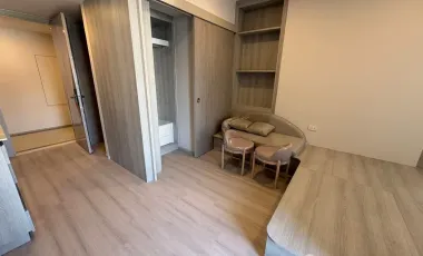 À vendre studio condo à Huai Khwang, Bangkok