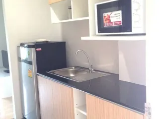Apartamento en alquiler de 1 habitaciones en Phra Khanong, Bangkok