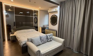For rent 1 bed condo in Pathum Wan, Bangkok