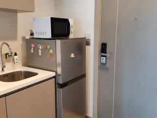 For sale studio condo in Huai Khwang, Bangkok