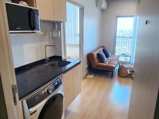 Продажа 1 кровать кондо в Хуаи Кхщанг, Бангкок