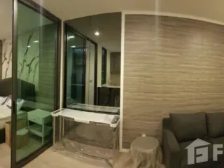 Продажа и аренда 1 кровать кондо в Ратчатхещи, Бангкок
