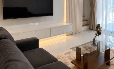 For rent 4 bedrooms house 