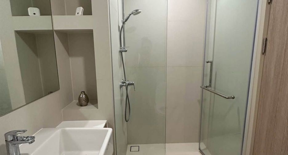 For rent 1 bed condo 