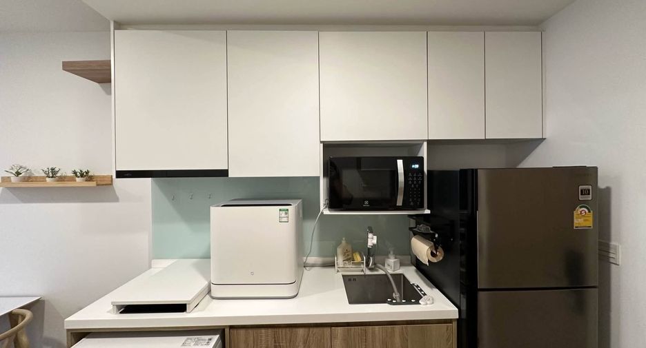 For rent 1 bed condo 