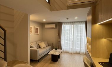 For rent 2 bedrooms condo 