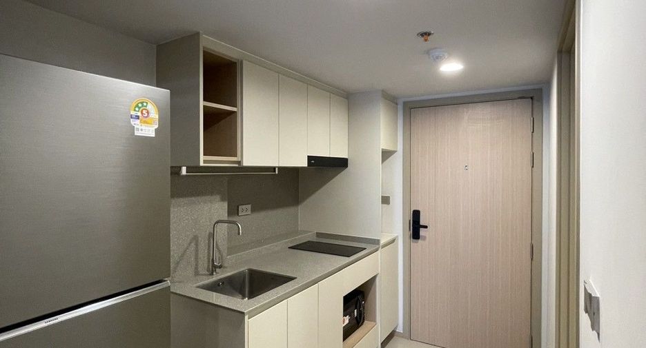 For rent 2 bedrooms condo 