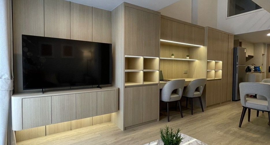 For rent 2 bedrooms condo 