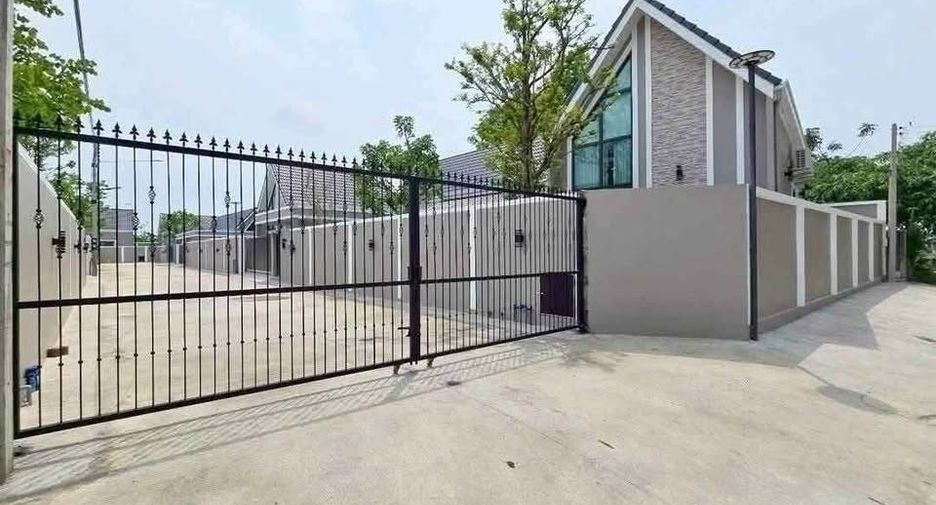 Продажа 3 спальни вилла в Банг Ламунг, Чонбури