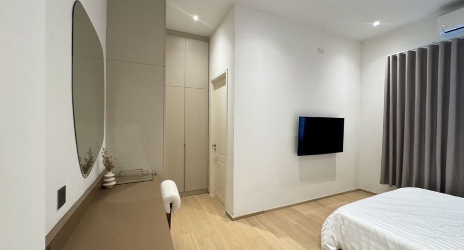 Villa en alquiler de 4 habitaciones en Bang Lamung, Chonburi