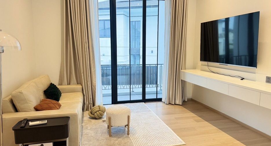 Villa en alquiler de 4 habitaciones en Bang Lamung, Chonburi