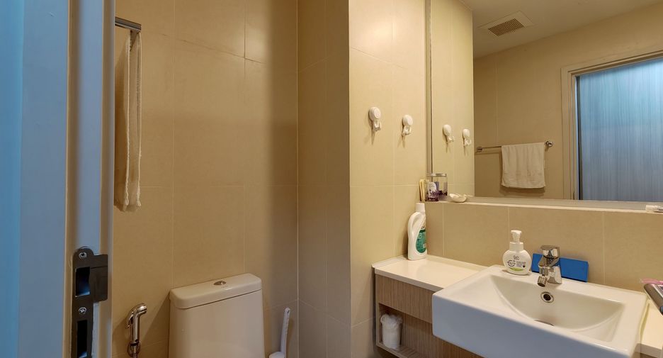 For sale そして for rent 2 ベッドルーム condo in Mueang Chiang Mai, Chiang Mai