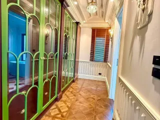 Casa en alquiler de 4 habitaciones en Bang Kapi, Bangkok