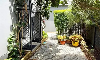 For rent 4 bedrooms house in Bang Kapi, Bangkok