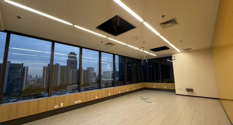 For rent office in Huai Khwang, Bangkok