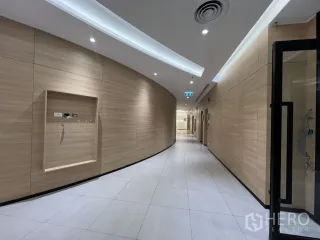 For rent office in Huai Khwang, Bangkok
