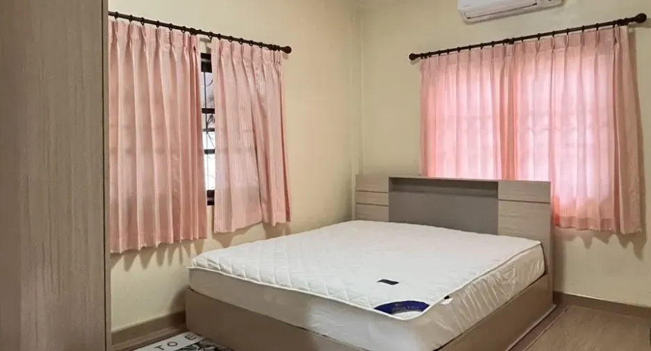 À louer 2 chambres villa à Hang Dong, Chiang Mai