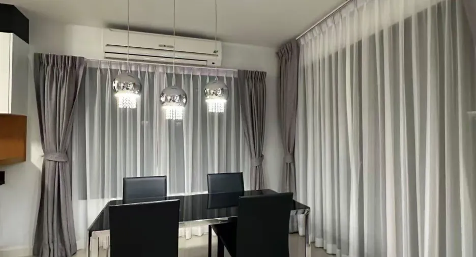 Haus zum Kauf mit 3 Zimmer 