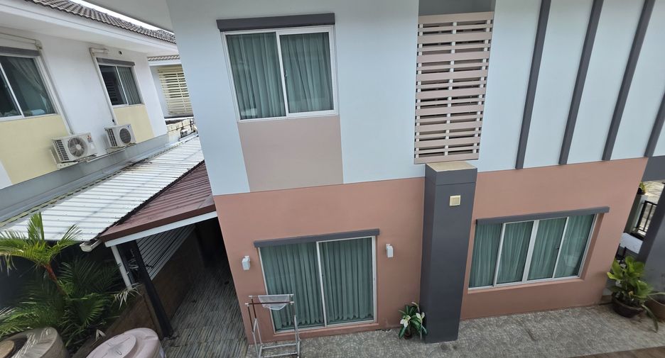 À vendre et à louer 3 chambres maison à Mueang Phuket, Phuket