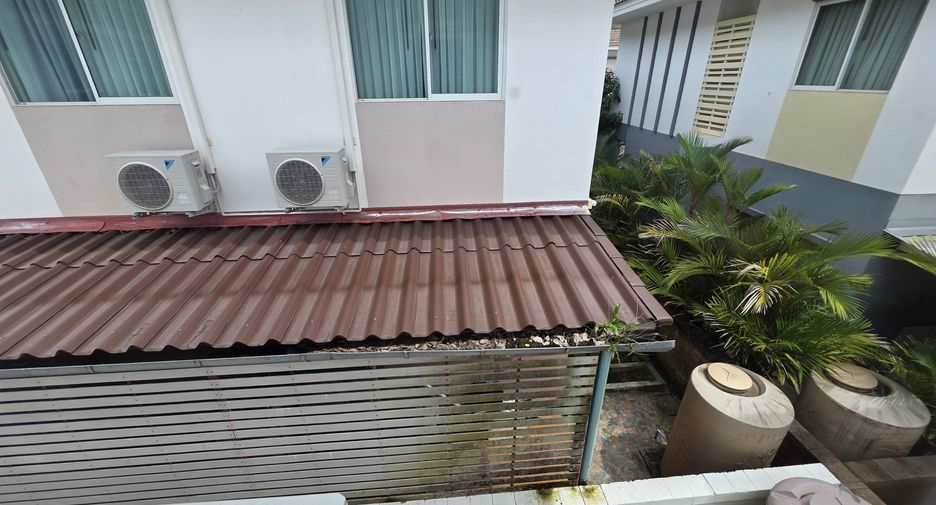 À vendre et à louer 3 chambres maison à Mueang Phuket, Phuket