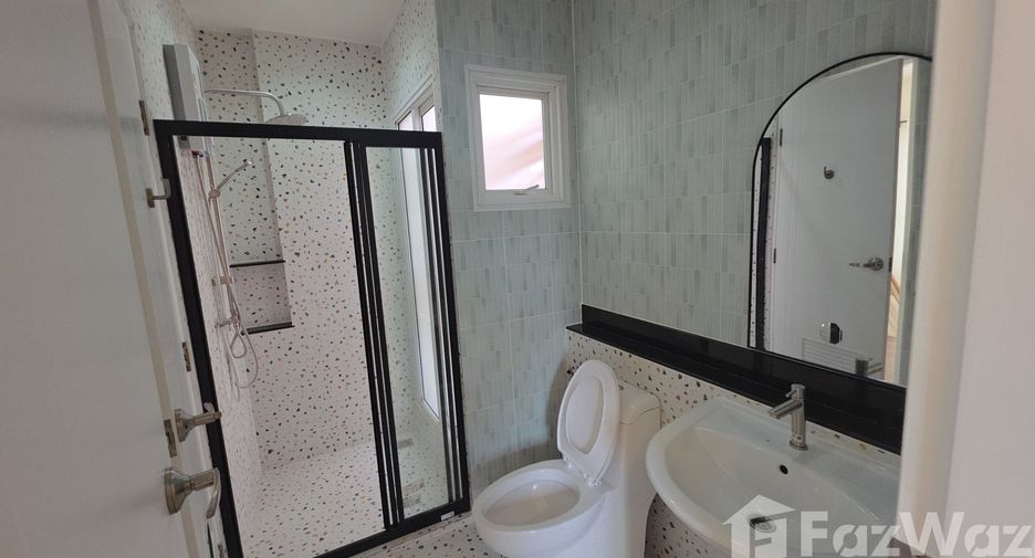 À vendre et à louer 3 chambres maison à Mueang Phuket, Phuket