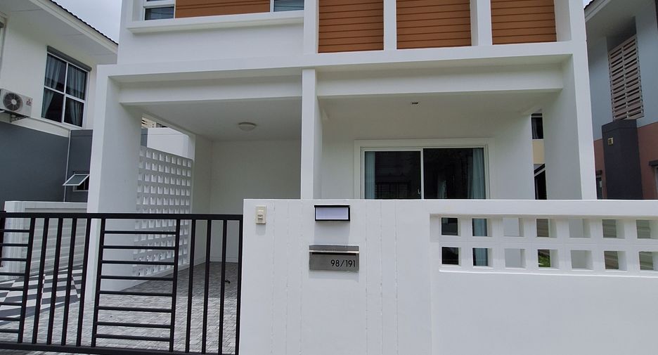 À vendre et à louer 3 chambres maison à Mueang Phuket, Phuket