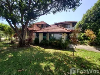 For sale 4 bedrooms house in Cha Am, Phetchaburi