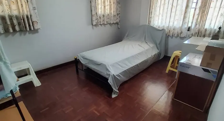 For sale 4 bedrooms house in Cha Am, Phetchaburi