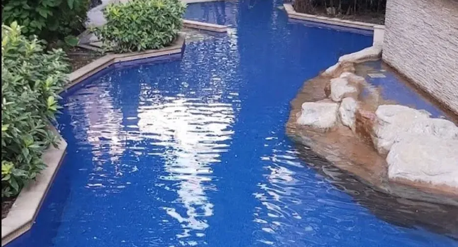 For sale 1 bed condo 
