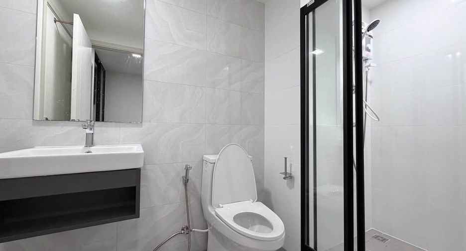 For rent 1 bed condo in Lat Phrao, Bangkok