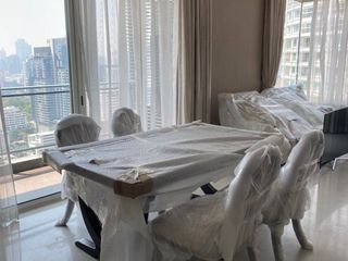 For rent and for sale 3 bedrooms condo in Pathum Wan, Bangkok