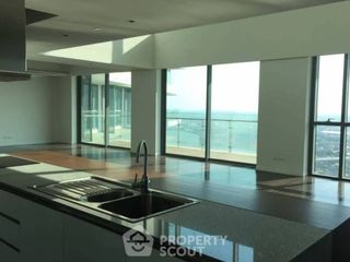 Condo en venta de 5 habitaciones en Yan Nawa, Bangkok