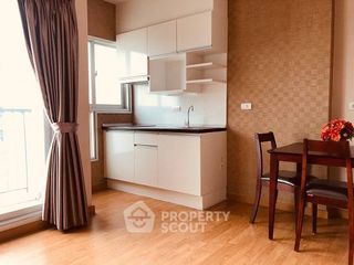 Продажа 1 кровать кондо в Пхаси Чароен, Бангкок