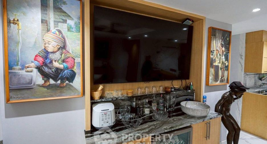 Wohnung zur Miete und zum Kauf mit 2 Zimmer in Pathum Wan, Bangkok