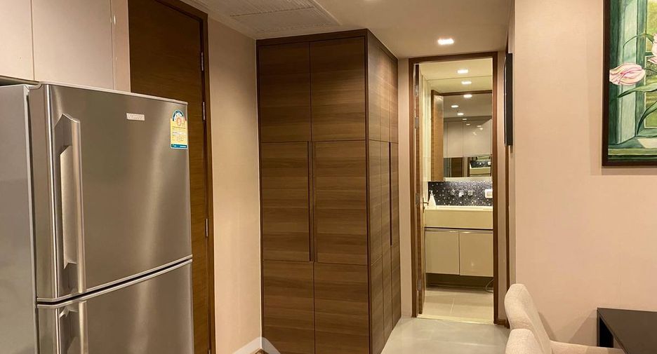 À vendre 2 chambres condo 