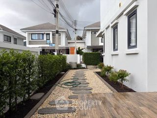 For sale 3 bedrooms house in Bang Lamung, Chonburi