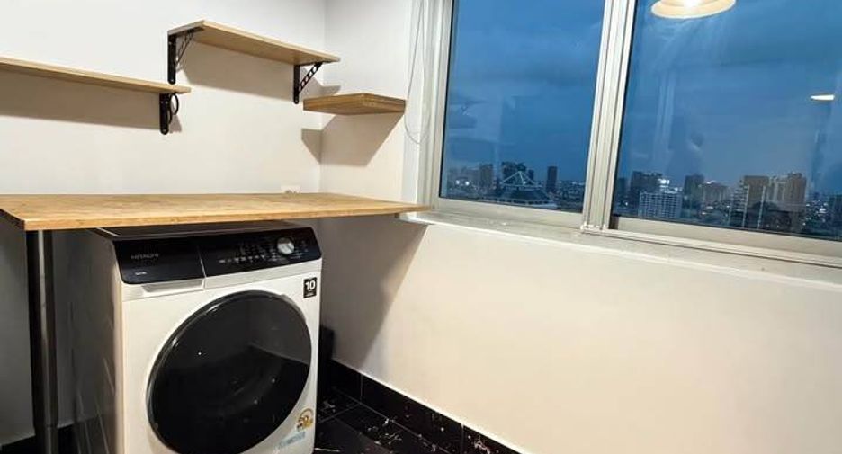À vendre 2 chambres condo à Watthana, Bangkok